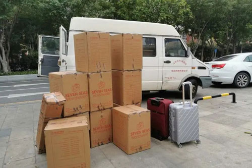 钟楼行李托运公司